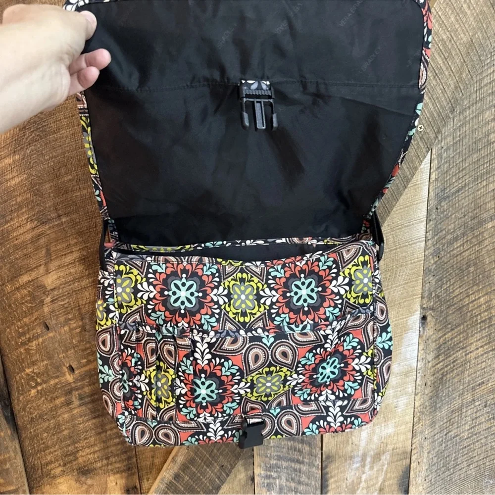 Vera Bradley Sierra Large Backpack Laptop Bag EUC 14” Wide lightweight